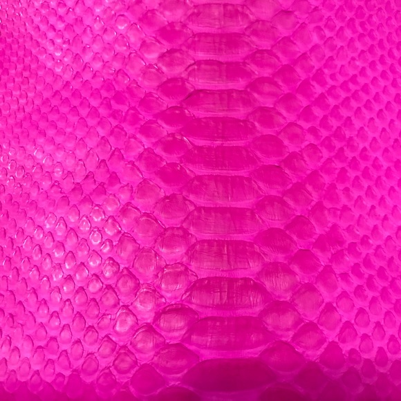 Parker & Hyde Clutch.....Hot Pink - Picture 2 of 6